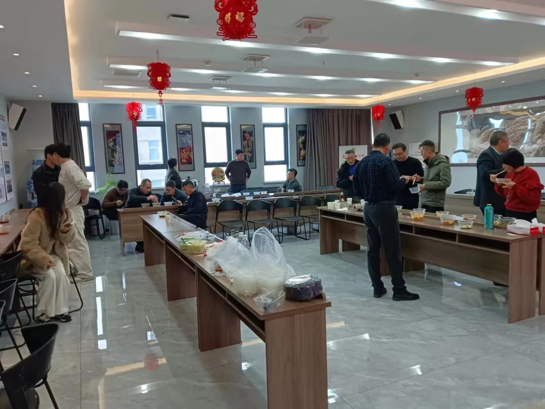 诚然家文化‖临近初九天气寒 喜迎“冬至”人心暖——河南诚然律师事务所积极开展“诚然家文化迎‘冬至’包饺子”活动