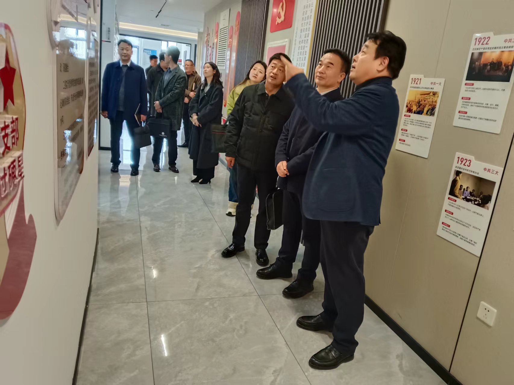 诚然时讯‖河南省律师协会副会长、平顶山市律师协会会长张国强等一行九人到河南诚然律师事务所调研交流